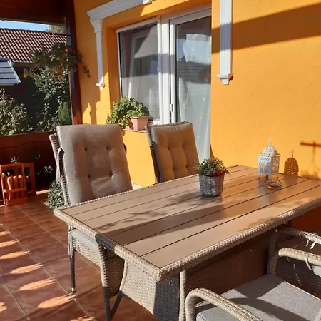 Andrea Kehidakustány